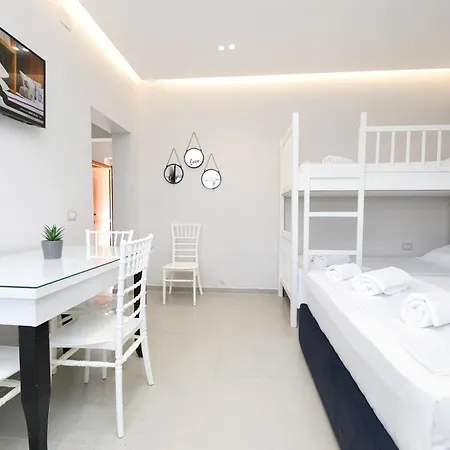 Feliz - Premium With Free Private Parking 3* Vlorë
