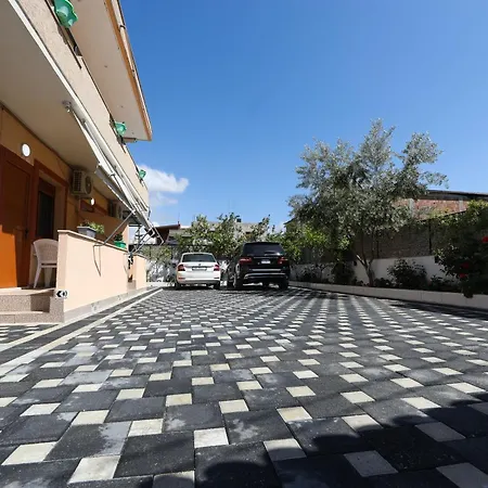 Feliz - Premium With Free Private Parking Guest house 3*