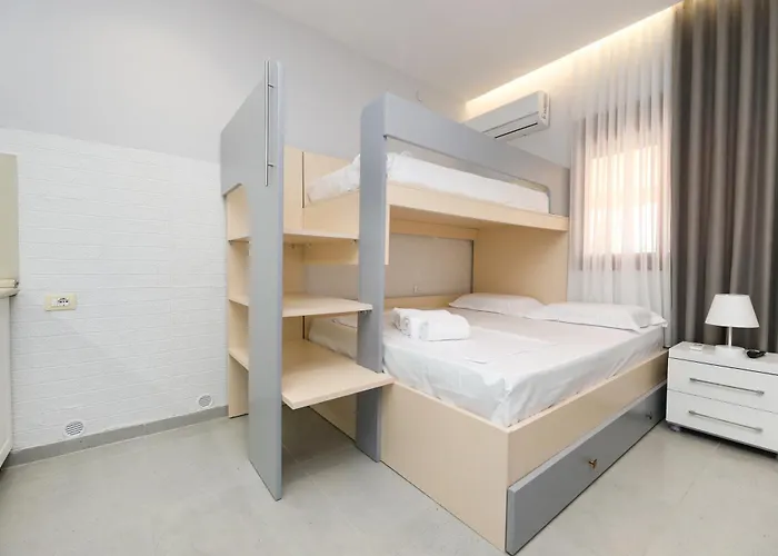 Feliz - Premium With Free Private Parking 3*